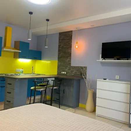 маяк Apartment Odesa