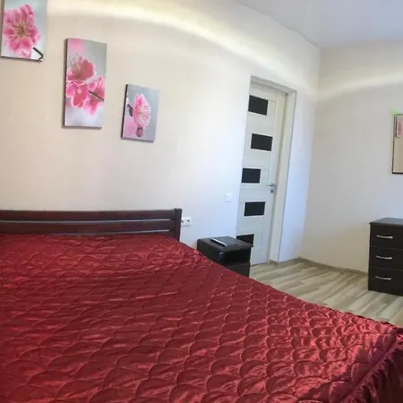 маяк Apartment