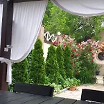 маяк Apartment Odessa